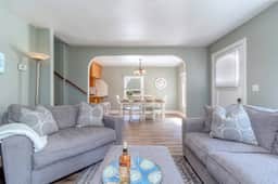 Wine Country Home | Park Views | Sleeps 6 - Image 2