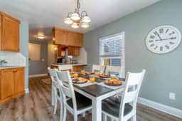 Wine Country Home | Park Views | Sleeps 6 - Image 5