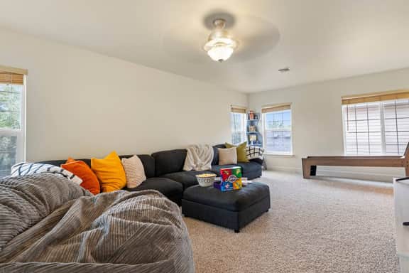 Pet-Friendly | 2 King Suites | Game Room, Near WWU - Image 2