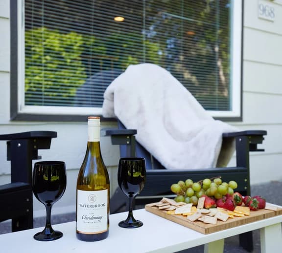 King Suite by Lion's Park · Wine Country - Image 1