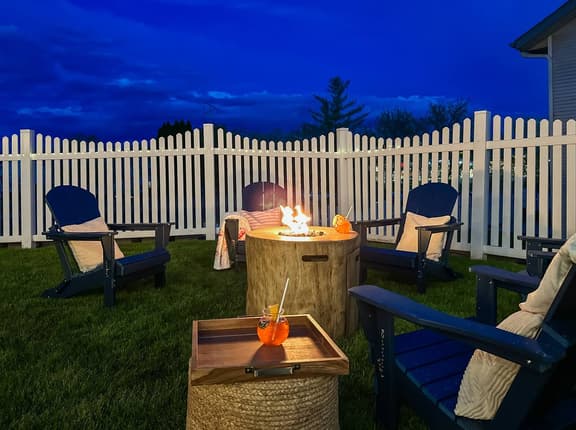 YOUR PRIVATE HOT-TUB RETREAT IN WALLA WALLA WINE COUNTRY - Image 1